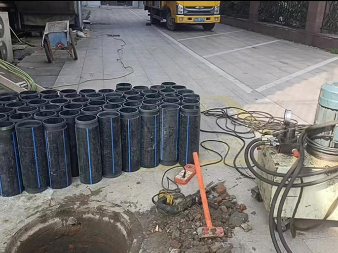 鲤城PE置换管厂家 DN315置换管 非开挖管短管置换